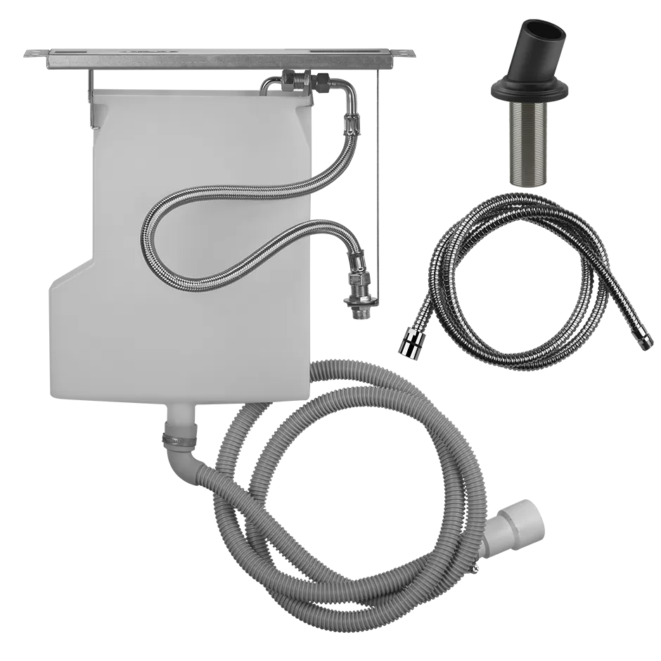 Cистема сбора воды для шланга ручногодуша,монтируемого на борт ванны