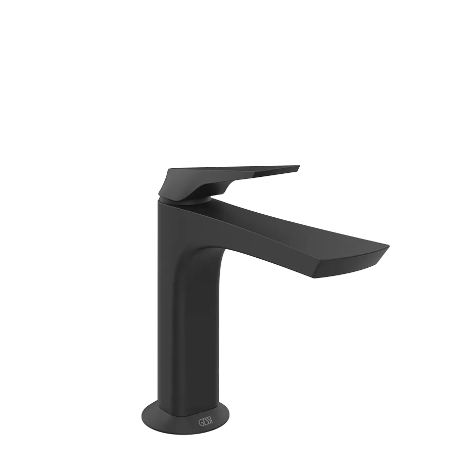 Смеситель для раковины со сливом Stop&Go и гибкими соединительными элементами.