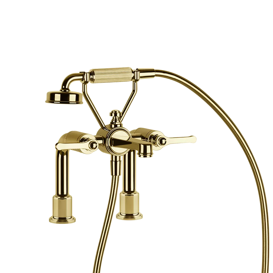 Смеситель для ванны на два отверстия с опорами, изливом, гибким шлангом длиной 1,50 м и ручным душем с защитой от известняка.