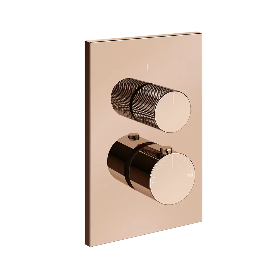 Внешняя часть термостатического смесителя на 3 выхода.